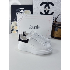 Alexander Mcqueen Casual Shoes